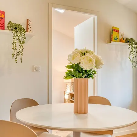 Le Pastel - Cosy - Metro B - 1 A 4 Personnes Apartment Oullins